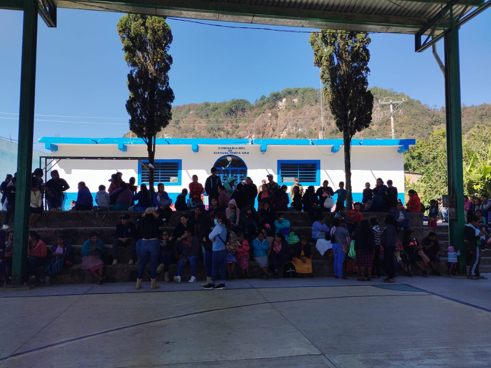 Rechazan en Ayahualtempa jornada de asistencia del gobierno