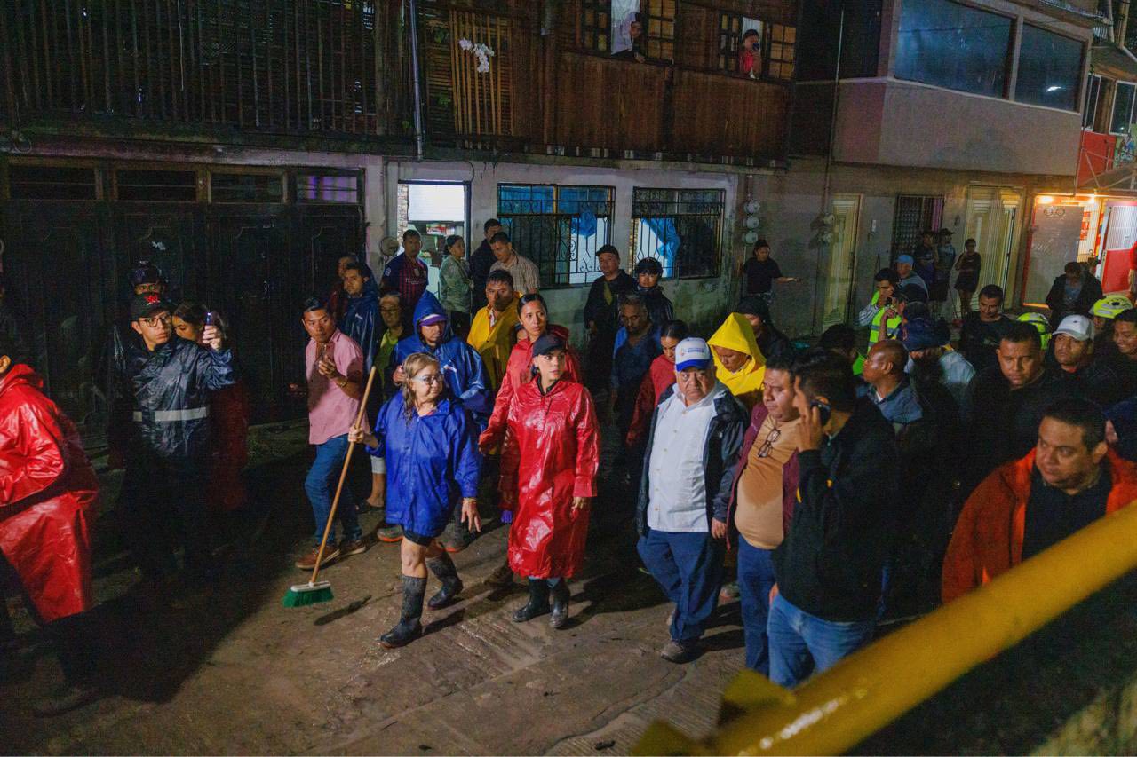 <strong>Gobierno estatal y Ejército atienden afectaciones por tromba en el norponiente de Chilpancingo</strong>«/></a>
</div>
<h2 class=