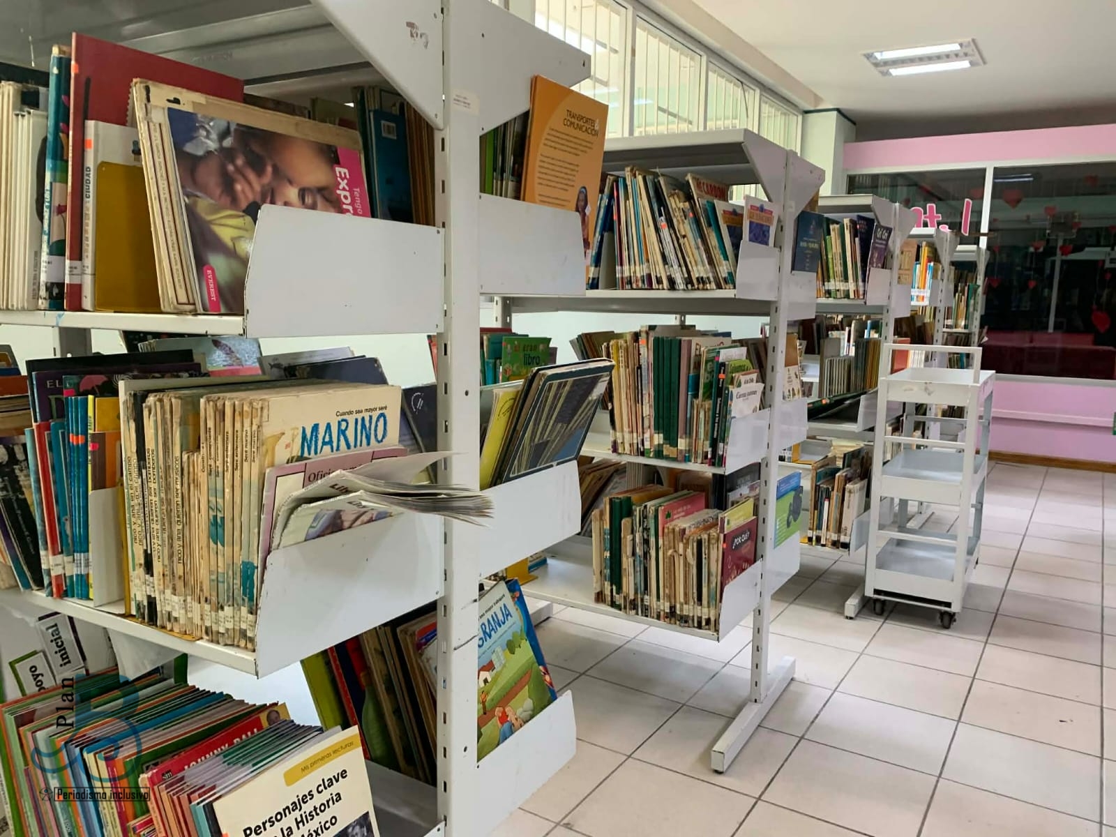 La Biblioteca Central de Chilpancingo permanece sin servicio al público desde hace más de un año