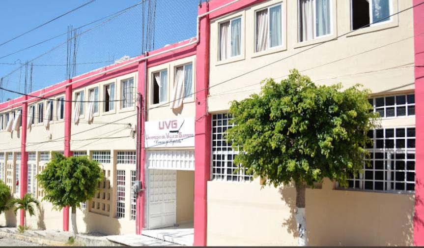 Denuncian presunto fraude para titularse en Universidad privada